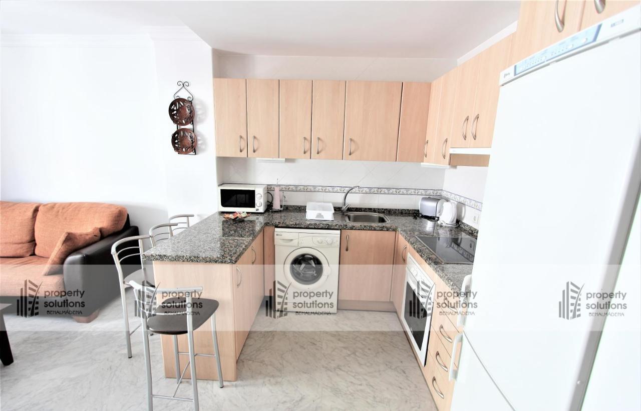 Playa 1º Linea Playa- Apartamento Duplex En Pleno Corazon De La Carihuela 토레몰리노스 외부 사진