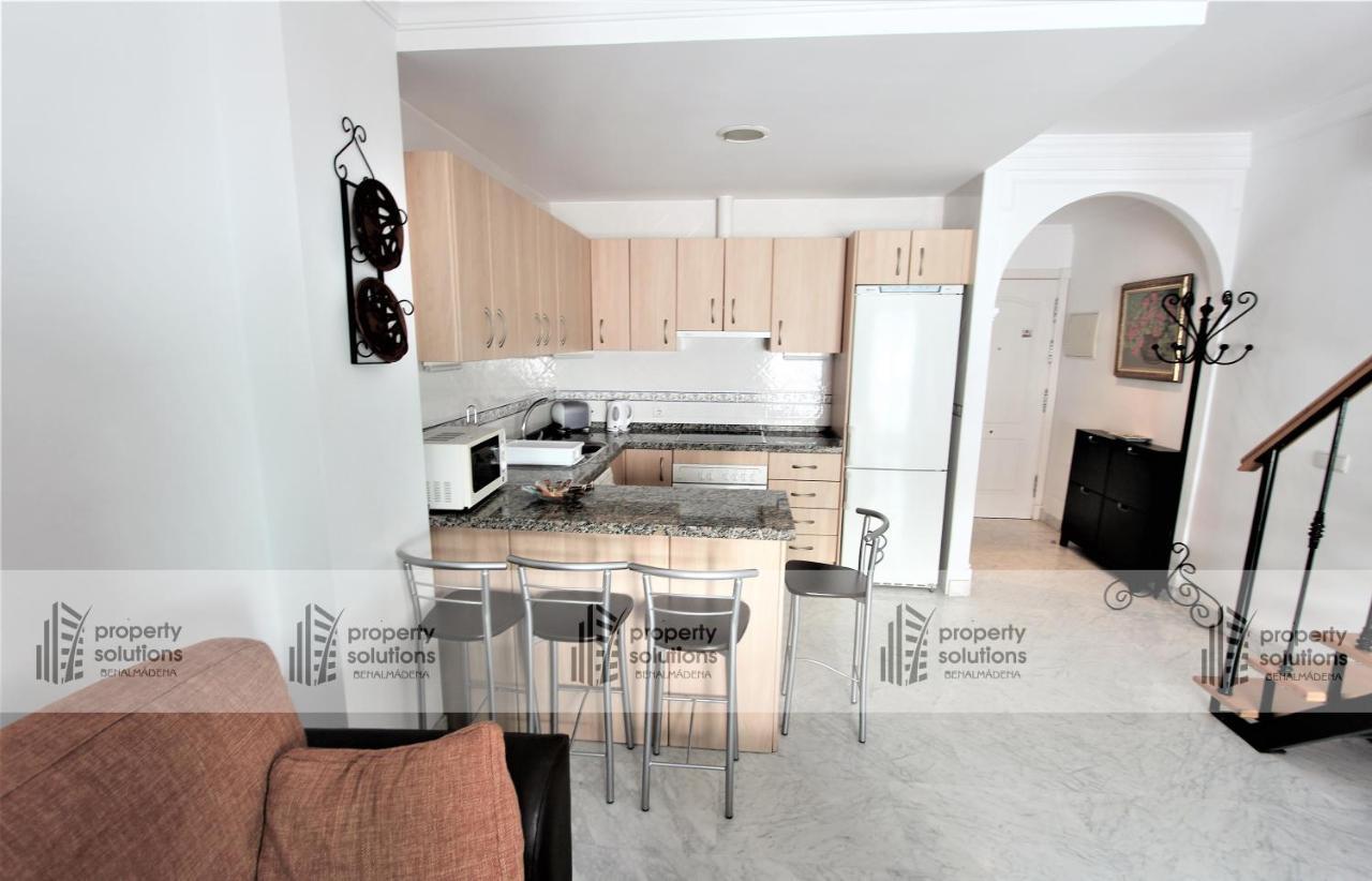 Playa 1º Linea Playa- Apartamento Duplex En Pleno Corazon De La Carihuela 토레몰리노스 외부 사진