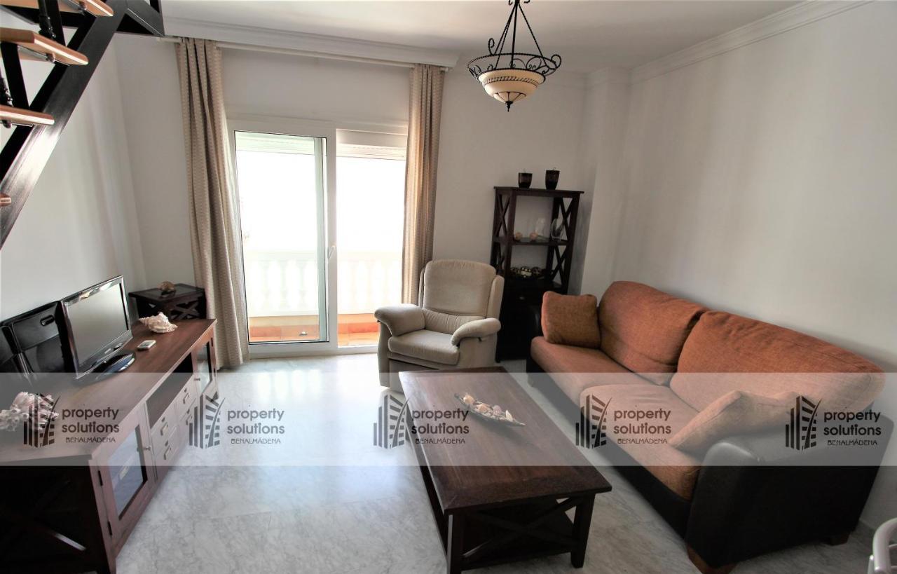 Playa 1º Linea Playa- Apartamento Duplex En Pleno Corazon De La Carihuela 토레몰리노스 외부 사진